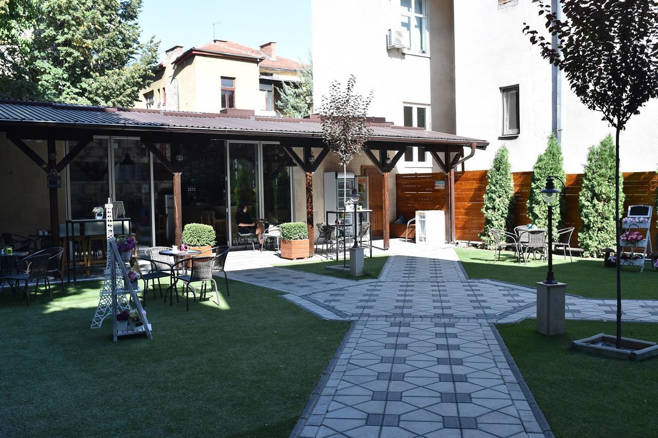 Villa Nina Hotel & Lounge Bar Escópia Exterior foto